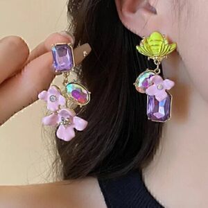 Rhinestone Drop  Flower Medieval Fairycore Cottagecore Bee Earrings